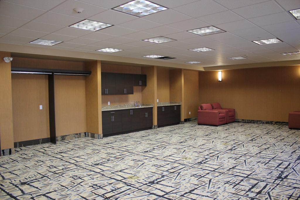 Comfort Inn & Suites Edmonton International Airport Nisku Extérieur photo