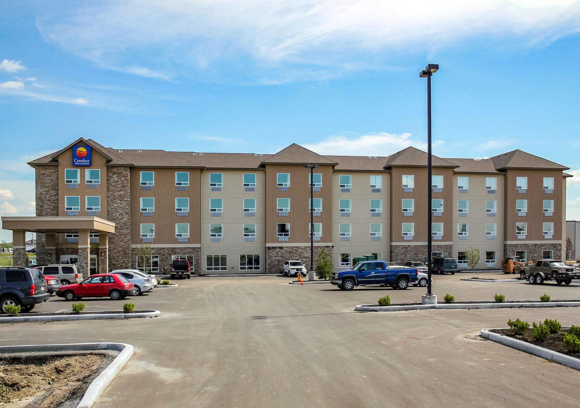 Comfort Inn & Suites Edmonton International Airport Nisku Extérieur photo